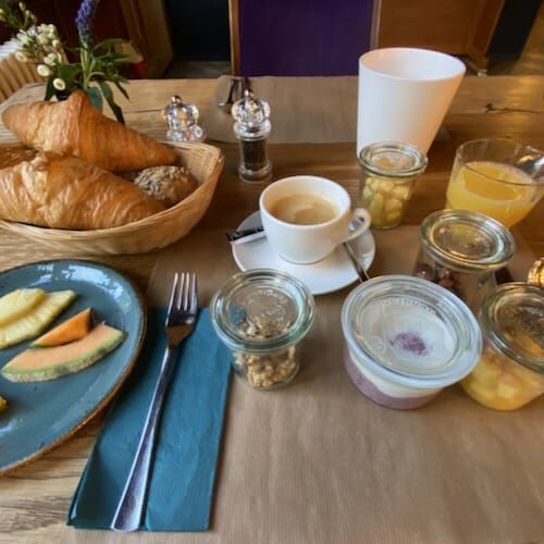 Idee Geburtstag Corona Frühstück wie im Luxus Hotel